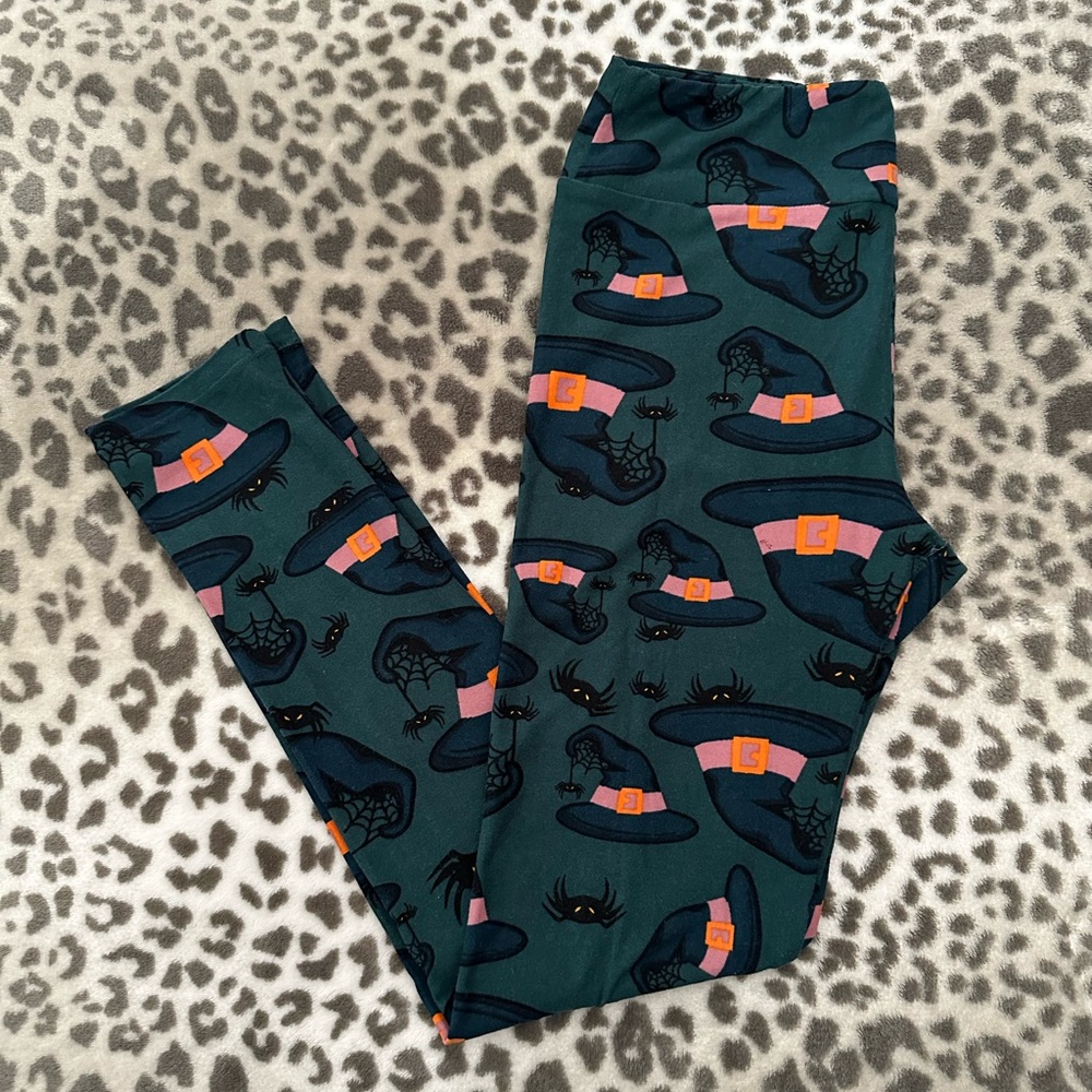 LuLaRoe Witch Hat Spider Graphic Leggings One Size Women’s 2-10 Unicorn